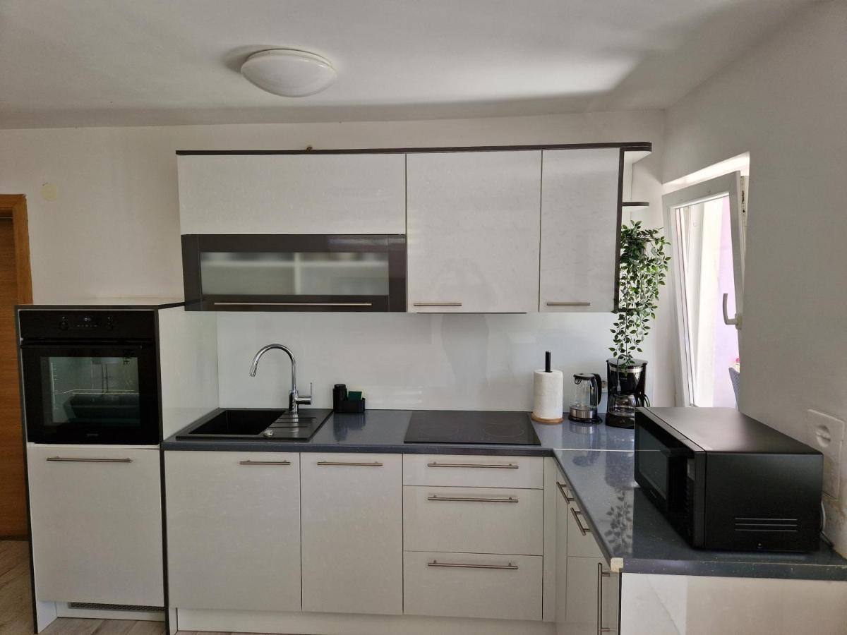 קרק Apartman Jurjevic מראה חיצוני תמונה