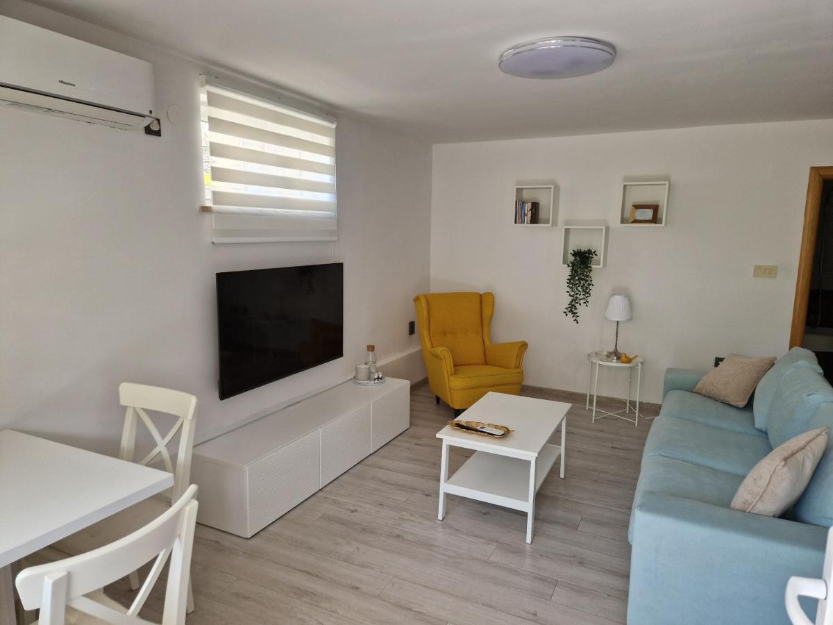 קרק Apartman Jurjevic מראה חיצוני תמונה