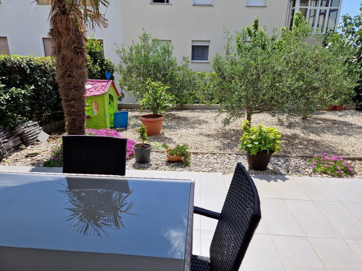 קרק Apartman Jurjevic מראה חיצוני תמונה