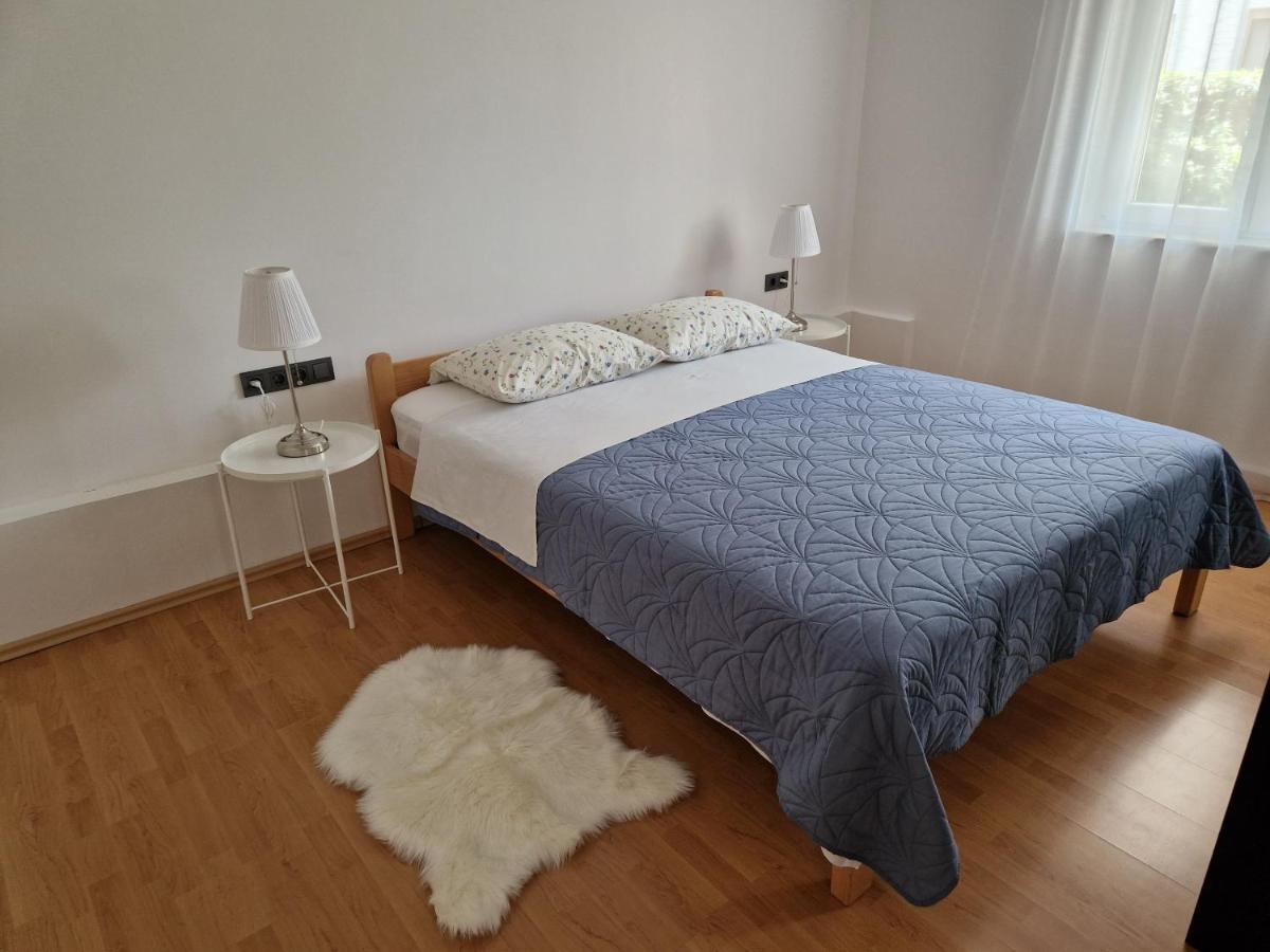 קרק Apartman Jurjevic מראה חיצוני תמונה